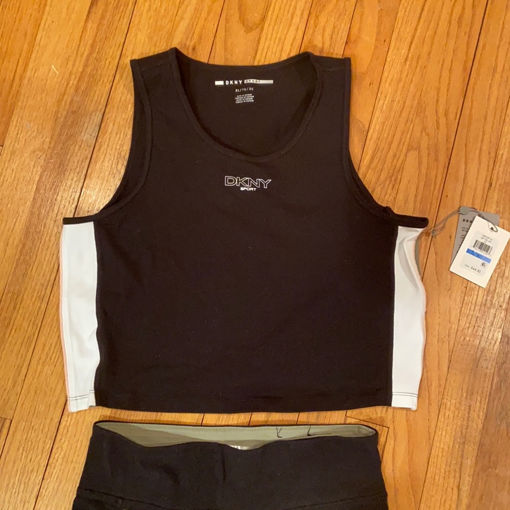 DKNY Sport crop top with cropped leggings